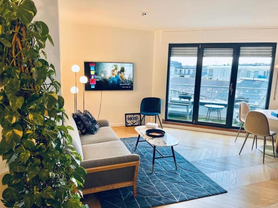 Luxury 1 Bedroom In Center With Terrace & Parking-51B Luxembourg Eksteriør bilde